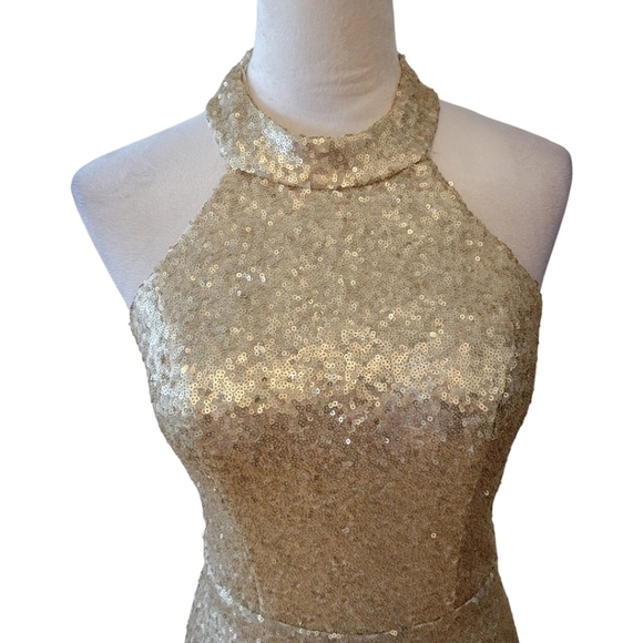 Revelry Gold Sequin "Tori" Halter Neck Long Evening Gown Size 4 - Picture 4 of 6